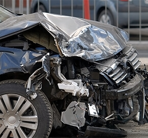Aktualności Auto-Krzyżak: Czy opłaca się naprawić auto po wypadku?